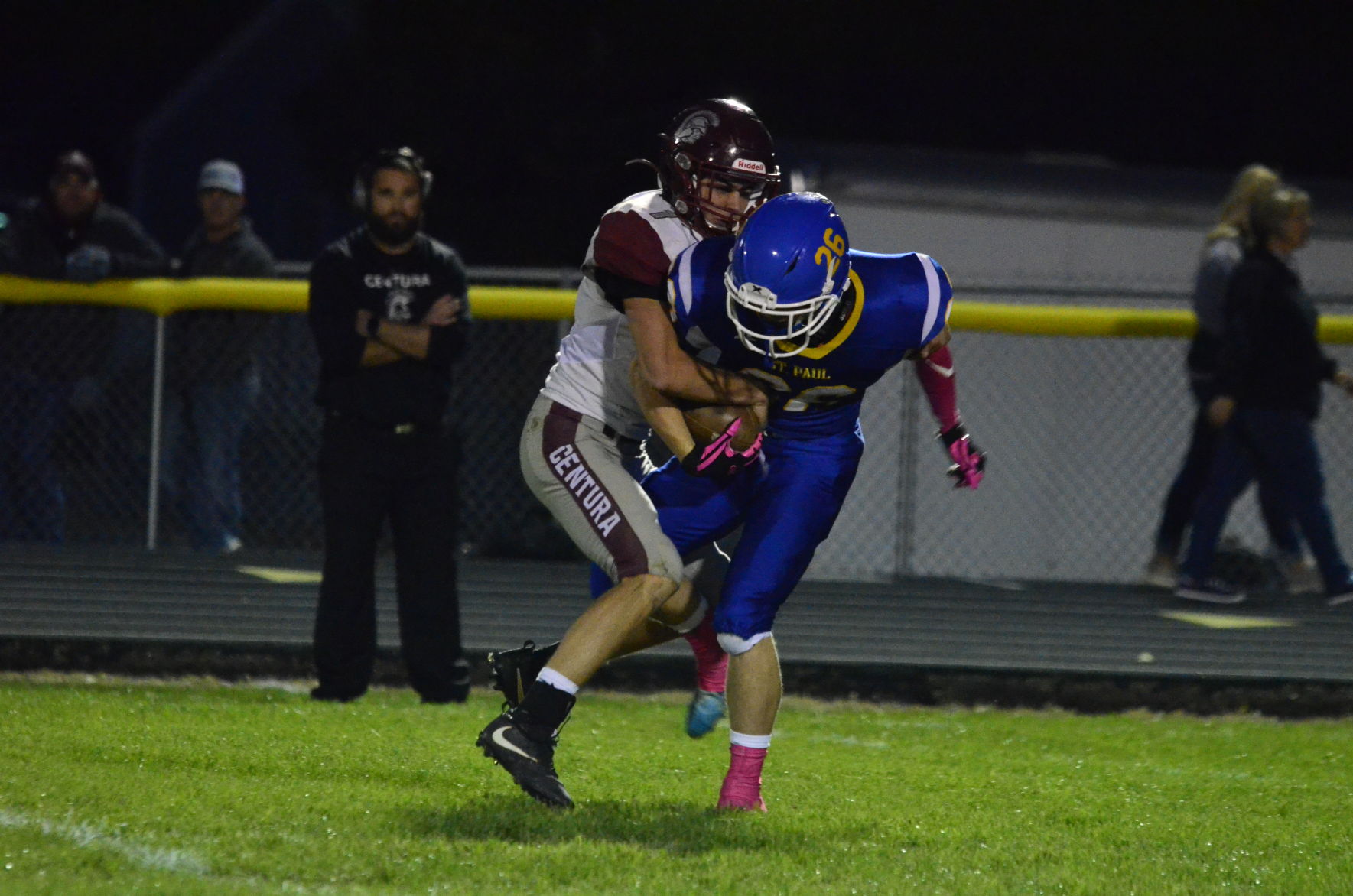 10-18-19 St Paul vs Centura Football (35).JPG